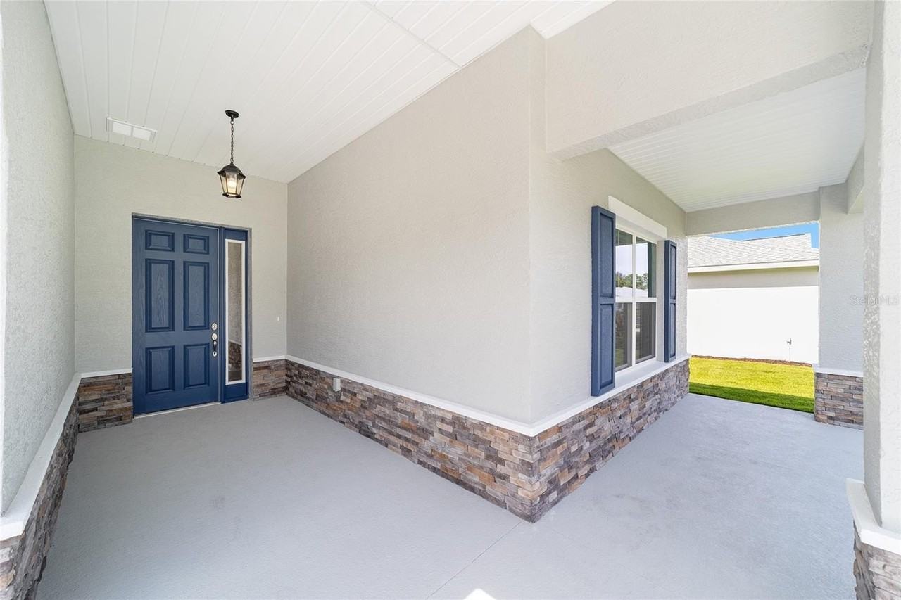 10406 Sw 105th Ct - Photo 5 of 40