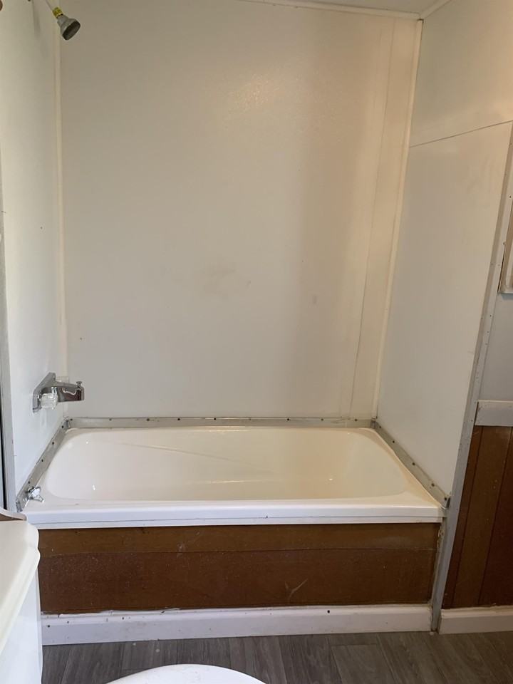 6692 Skyview Dr Se - Photo 3 of 5