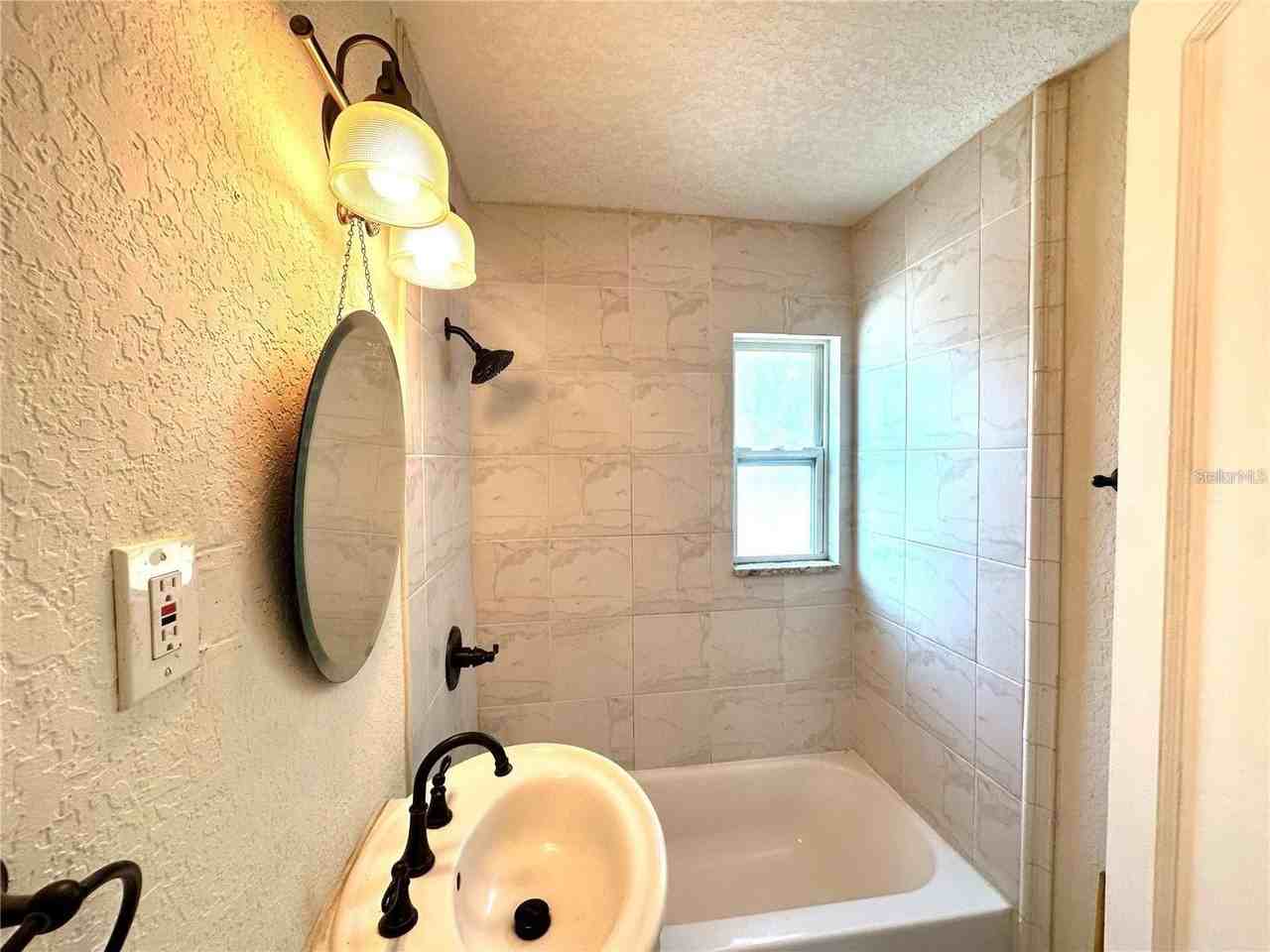 773 4th Ave N #1-2 - Photo 6 of 7