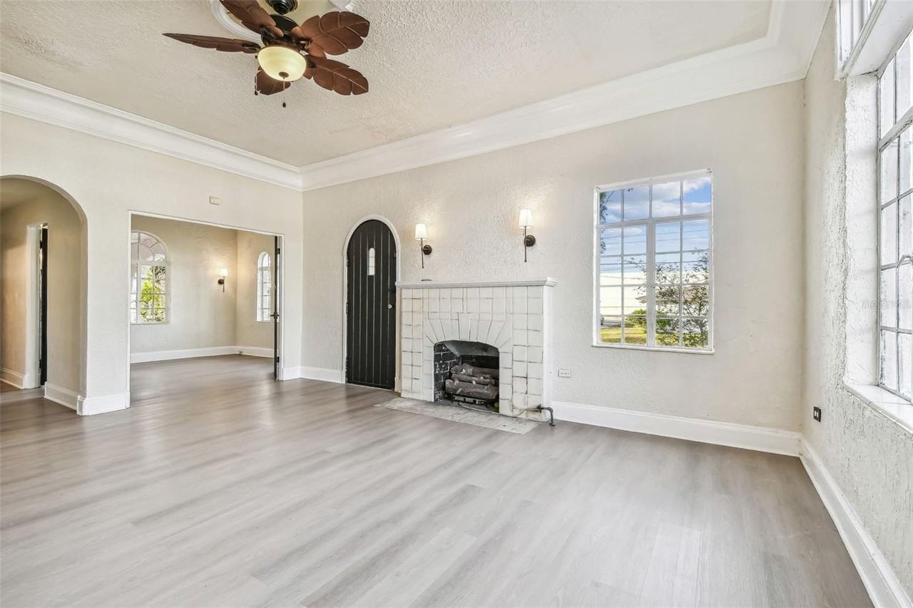 2102 W La Salle St - Photo 6 of 50