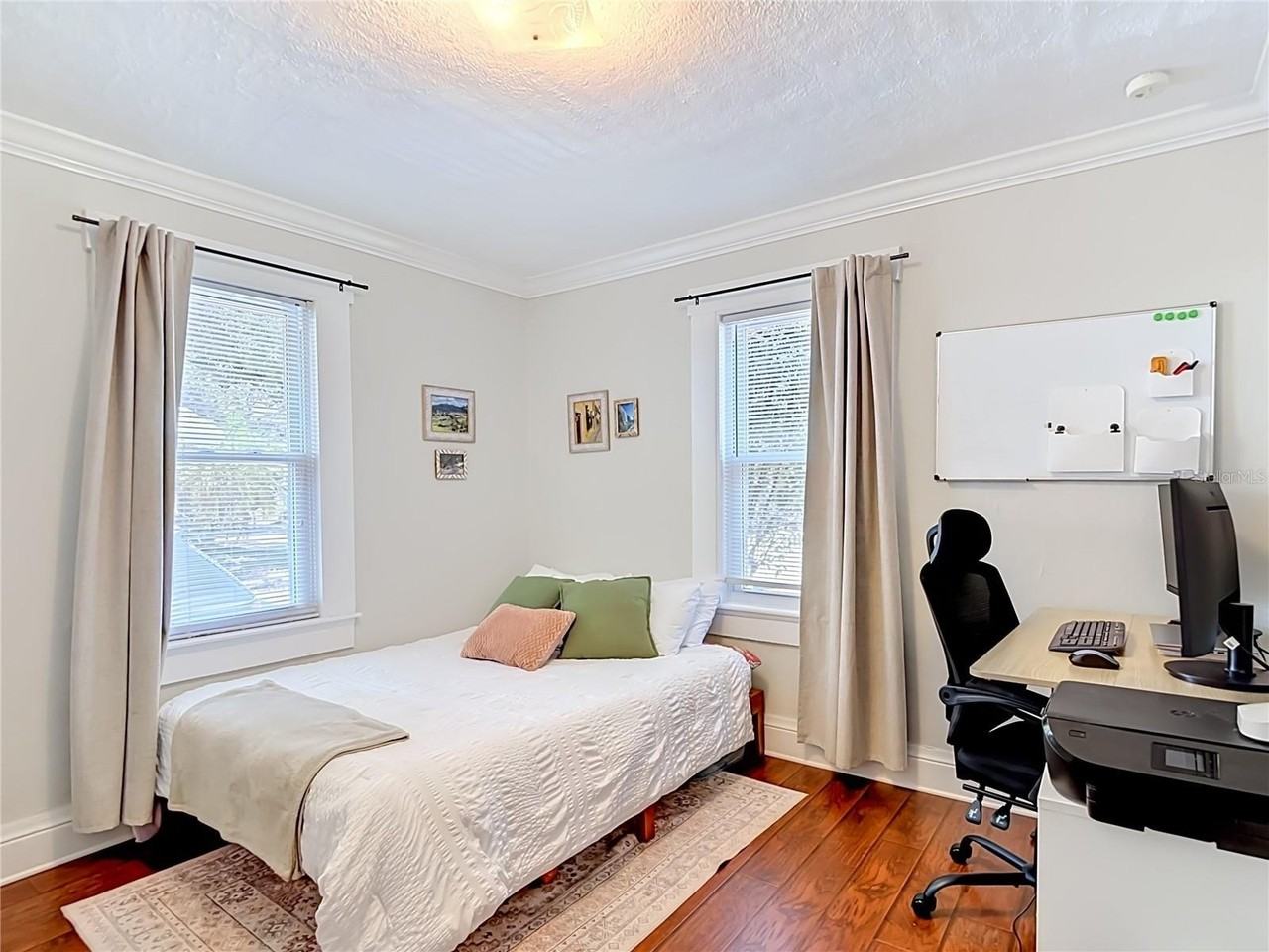 115 E Lambright St - Photo 7 of 41