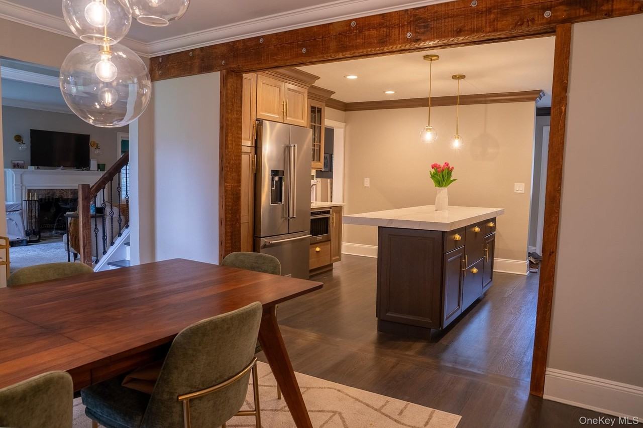 177 Fonda Rd - Photo 6 of 33