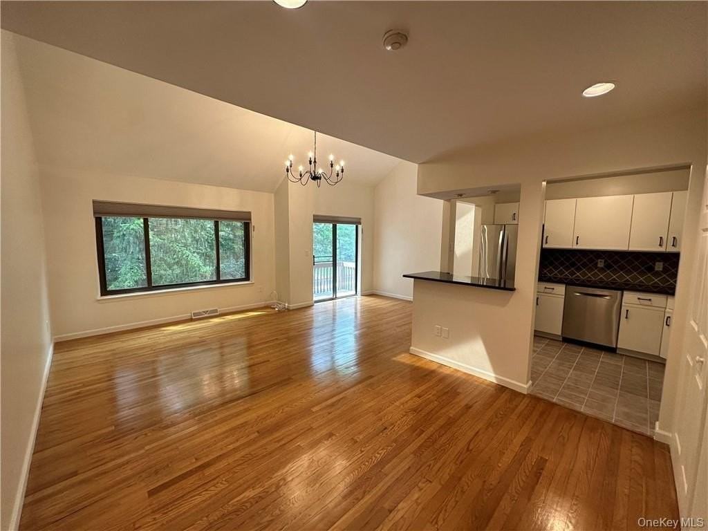 22 Aspen Ct - Photo 2 of 23