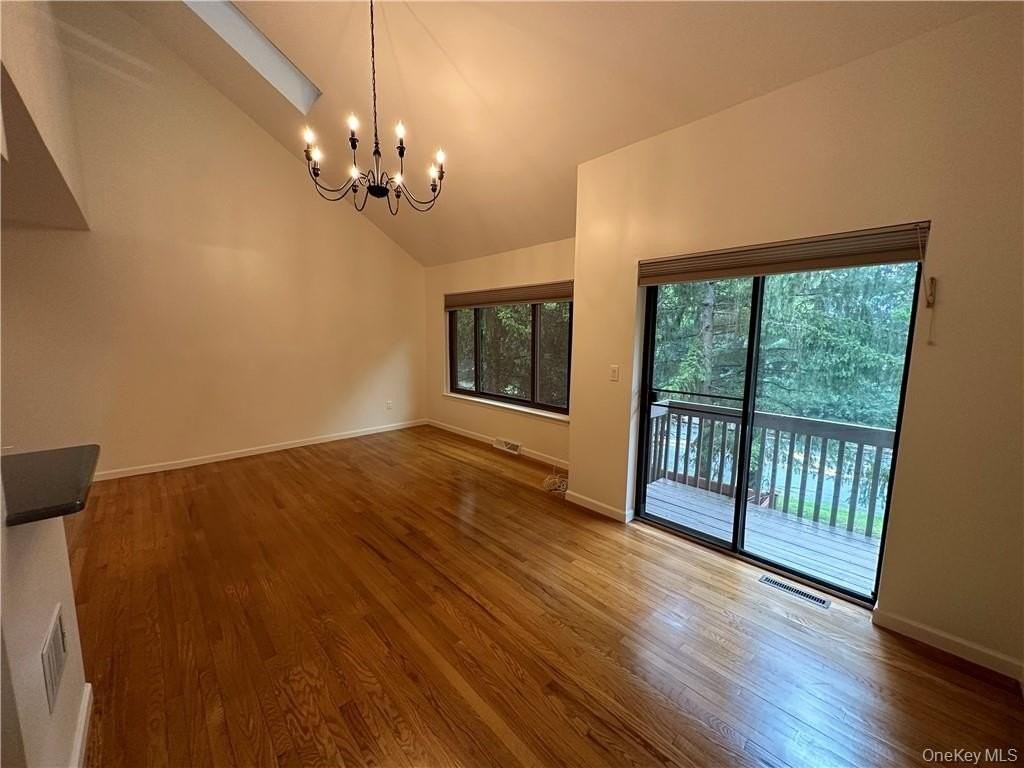 22 Aspen Ct - Photo 5 of 23