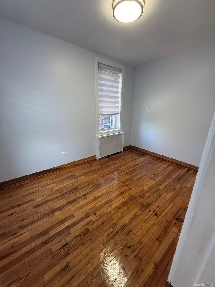 6259 108th St #3 - Photo 4 of 10