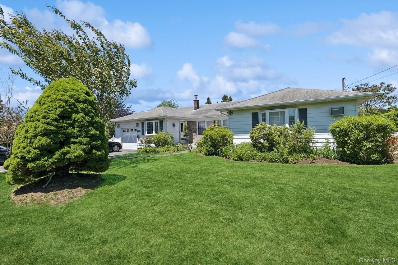 59 Wiltshire St - Photo 4 of 30