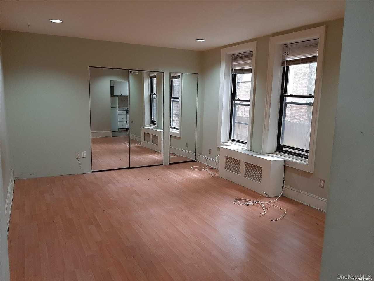 1 Hillside Ave #1A - Photo 6 of 30