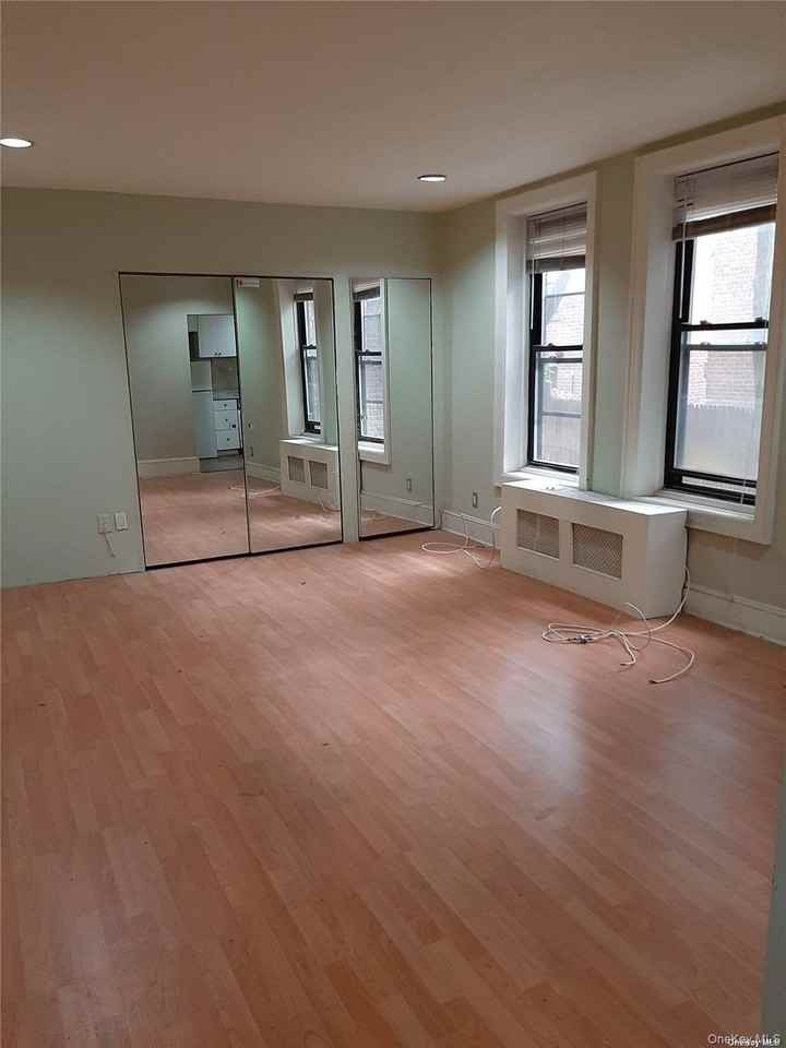 1 Hillside Ave #1A - Photo 7 of 30