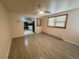 featured image of 225 W 21st St