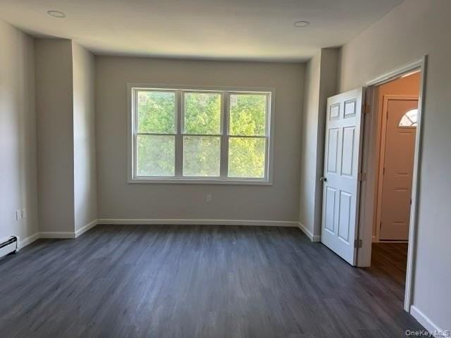 228 Mansion St - Photo 7 of 10