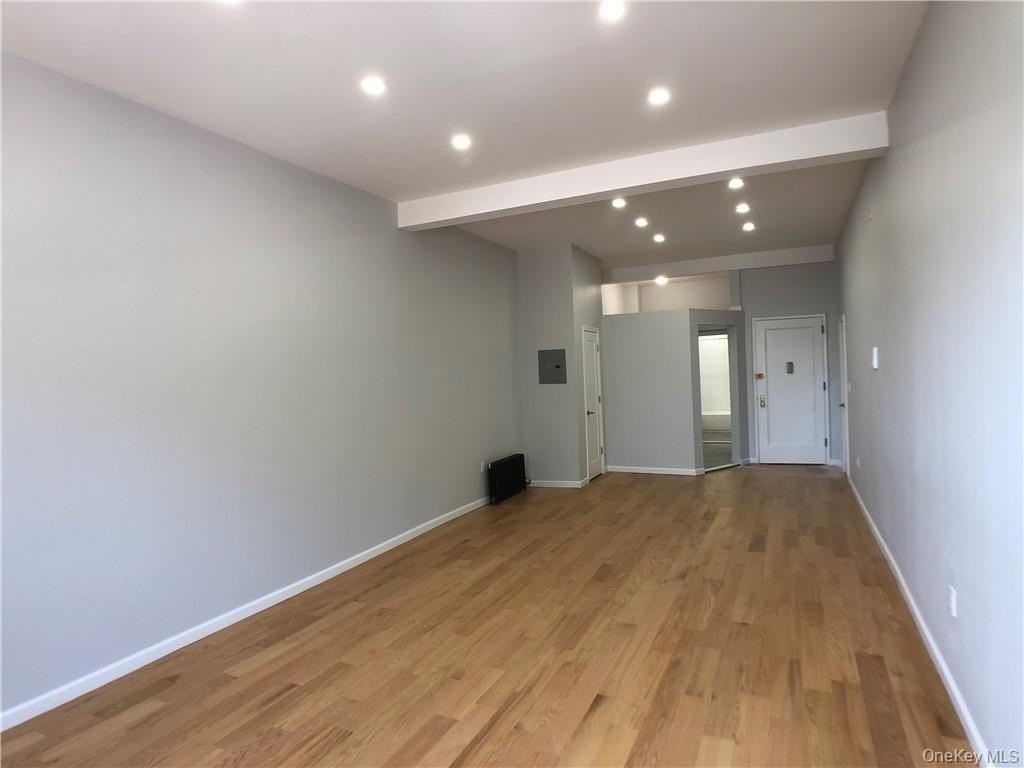 168 Myrtle Blvd #B - Photo 4 of 11