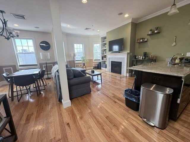 866 E 2nd St #3 - Photo 2 of 12