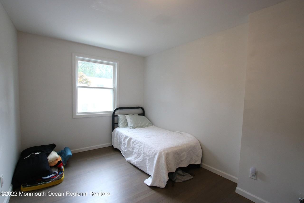142 Delaware Ave - Photo 7 of 11