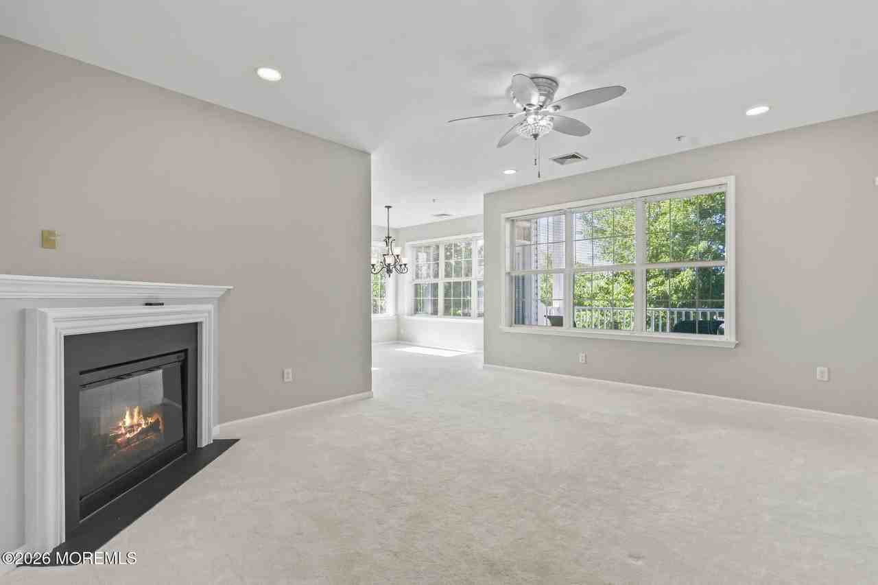 327 Mill Pond Way - Photo 6 of 26