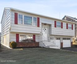 202 Yale Ave - Photo 1 of 1