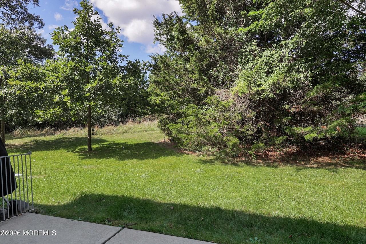 207 Harvest Way - Photo 5 of 30