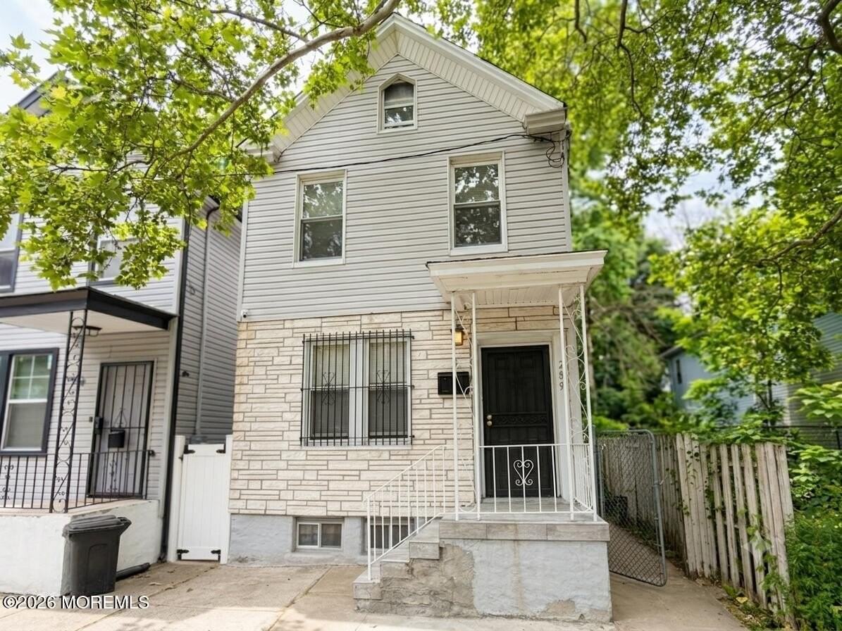 289 Rose St #1