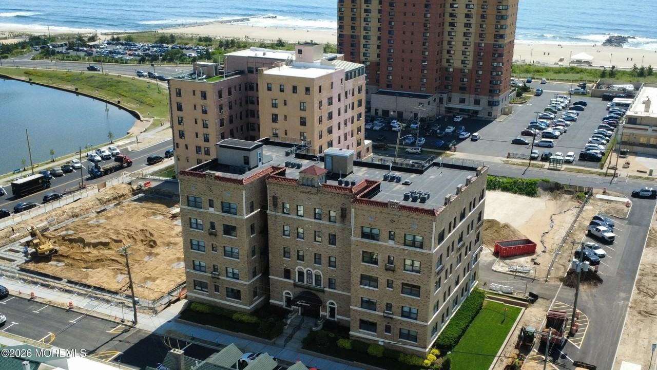 1700 Webb St #5B