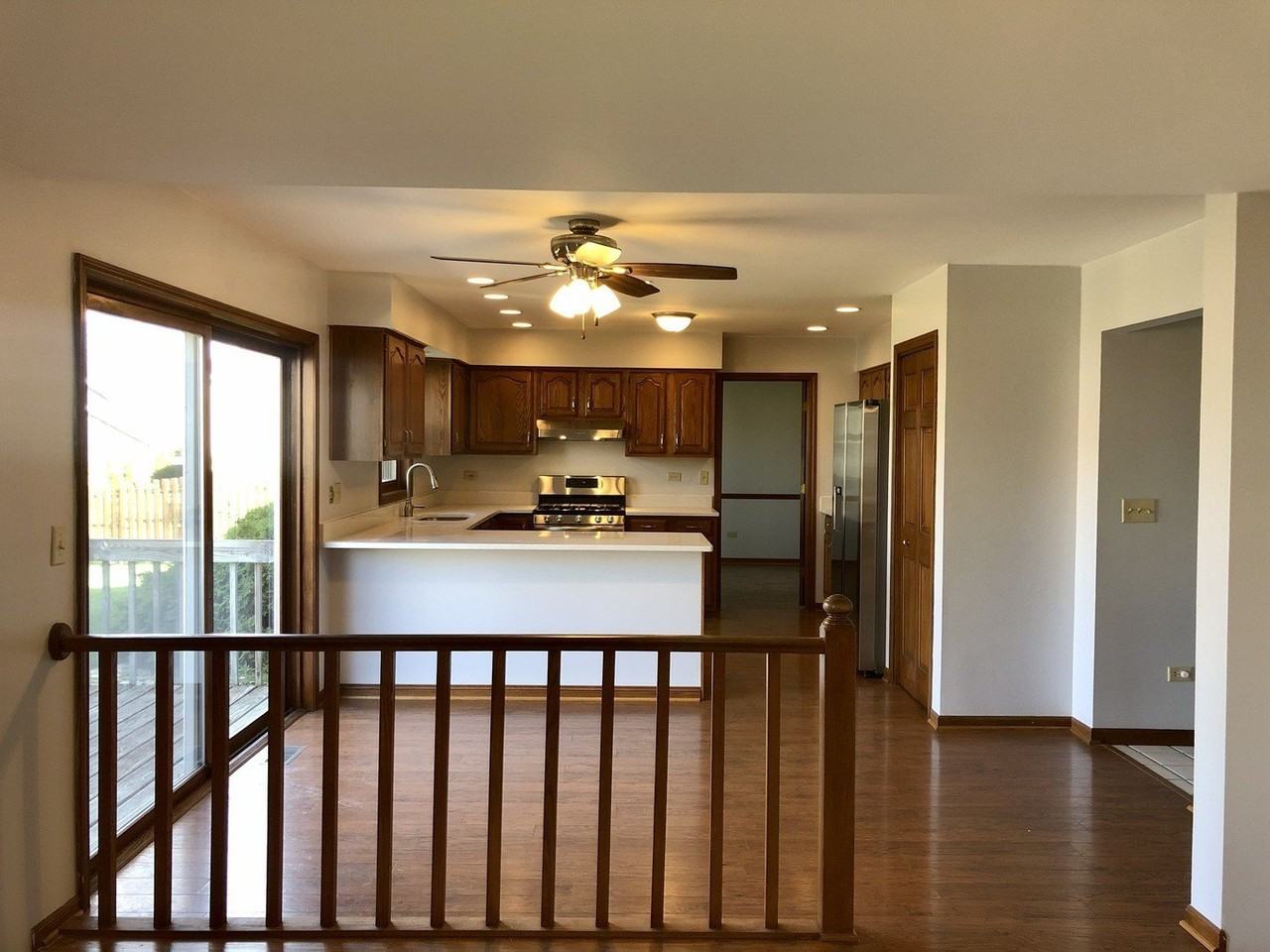 677 Sacramento Ct - Photo 4 of 18
