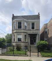 4849 W Fulton St #2 - Photo 1 of 1