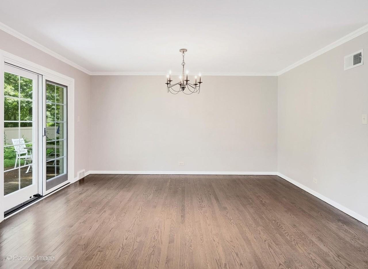 521 Pamela Cir - Photo 5 of 30