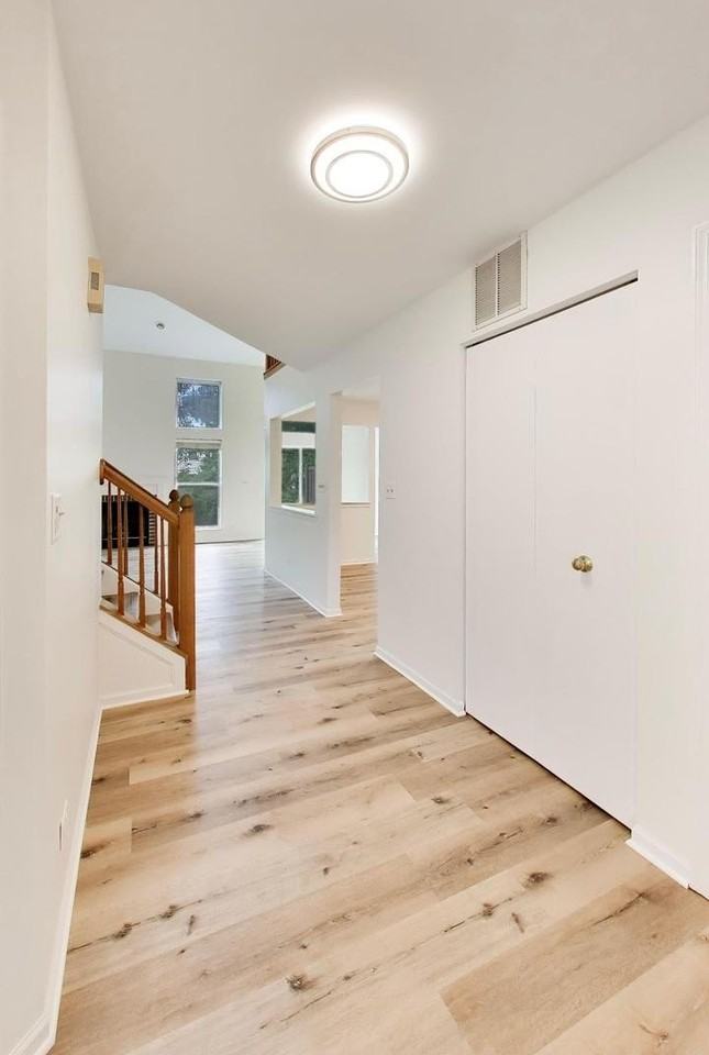 312 E Tall Oaks Ln - Photo 5 of 38