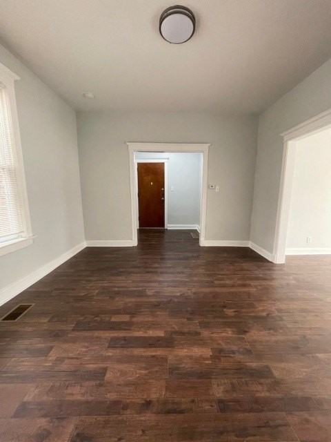 916 W 68th St #1W - Photo 4 of 15
