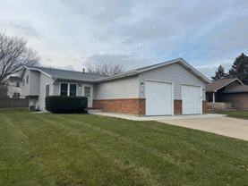 708 Michigan Ave - Photo 1 of 1
