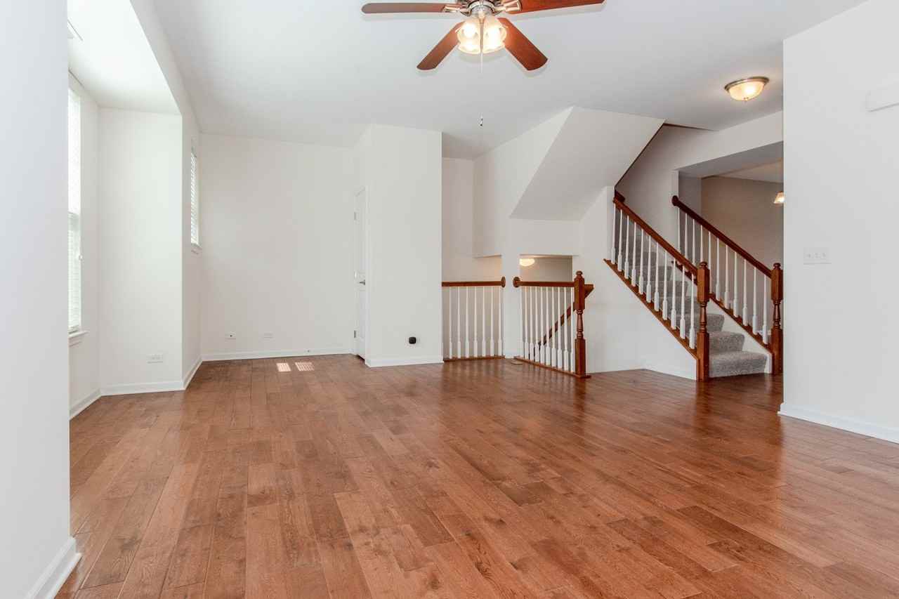 216 N Commerce St #216 - Photo 5 of 50
