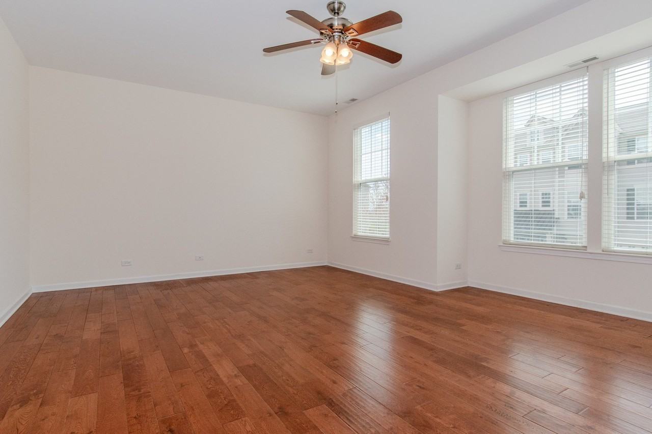 216 N Commerce St #216 - Photo 7 of 50