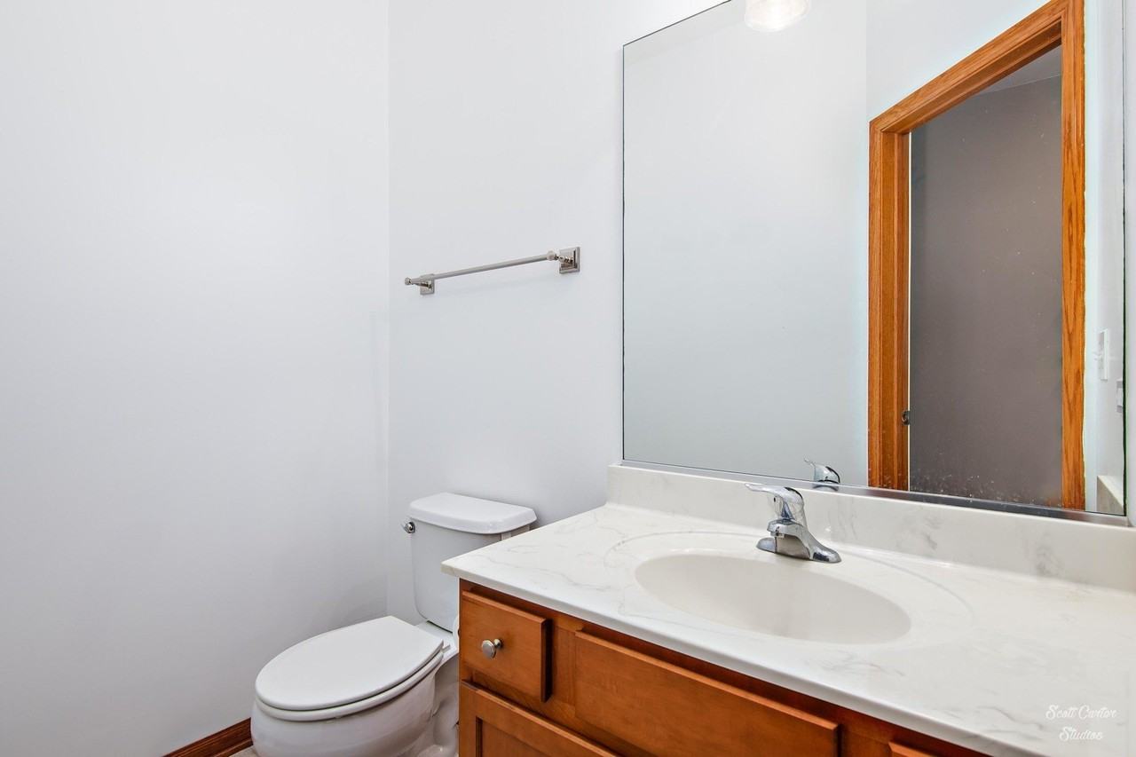 5521 Wildspring Dr #5521 - Photo 4 of 24