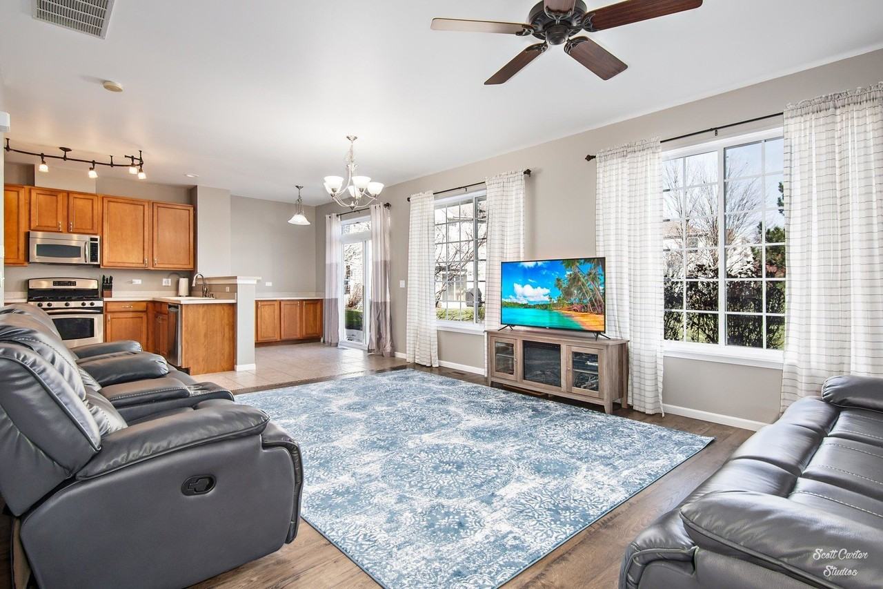 5521 Wildspring Dr #5521 - Photo 5 of 24