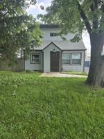 featured image of 7139 W 74th St