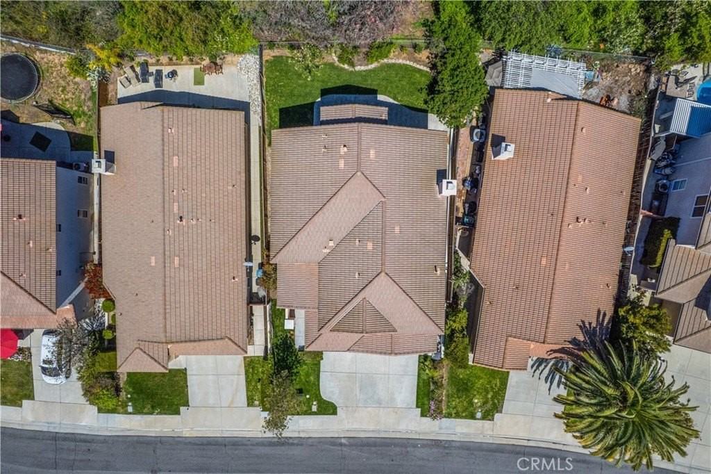 41258 Pine Tree Cir - Photo 3 of 28