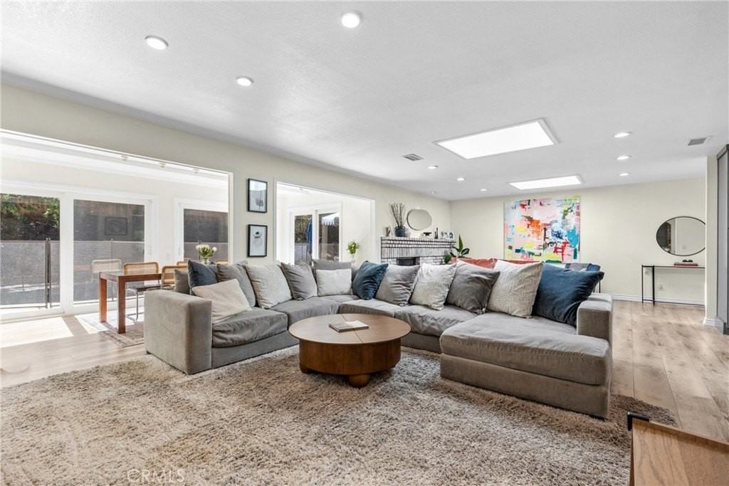 22736 Margarita Dr - Photo 7 of 36
