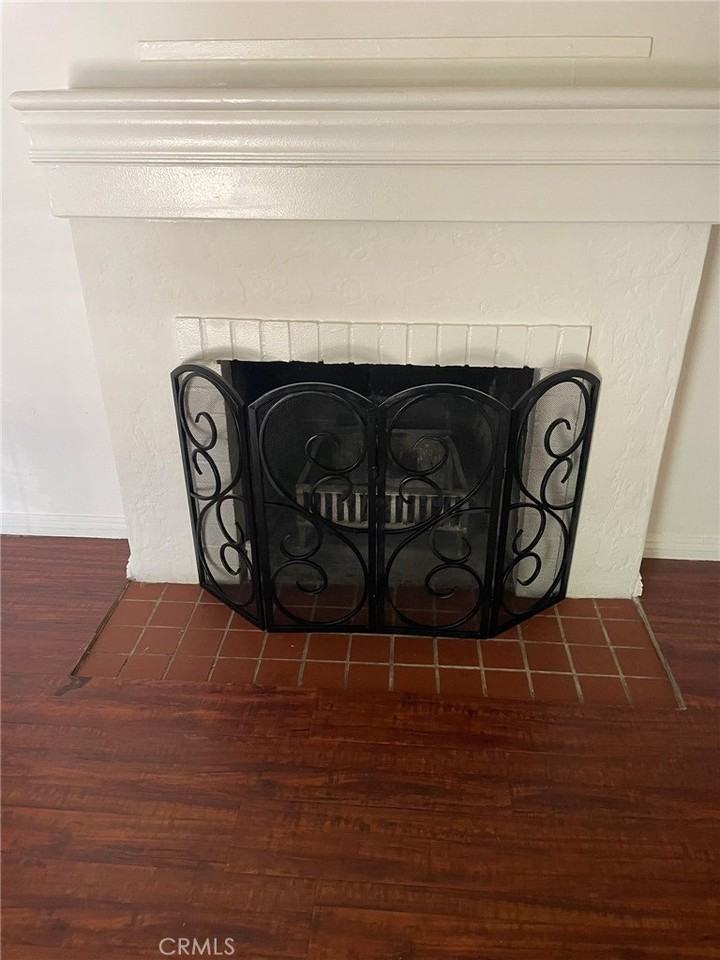 3097 N G St - Photo 2 of 8