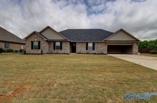 22947 Pin Oak Dr - Photo 1 of 1
