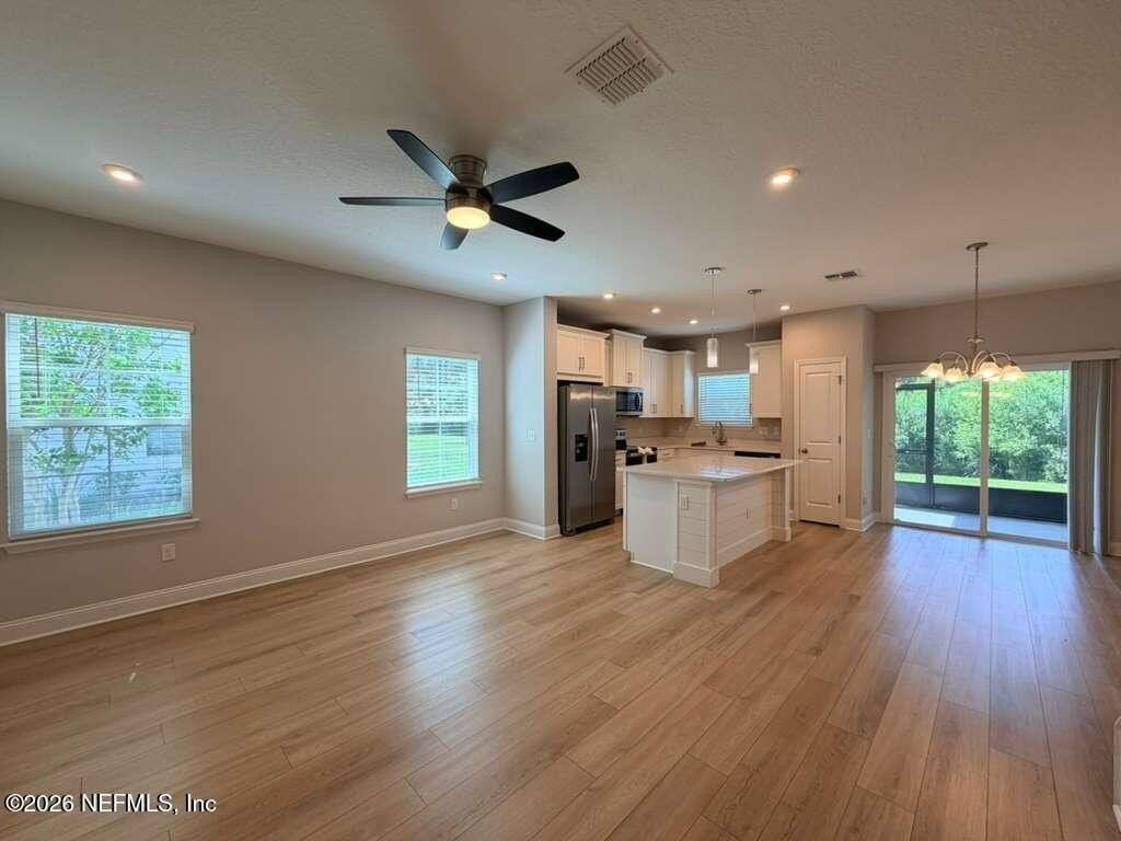 12039 Calvesta St - Photo 4 of 19