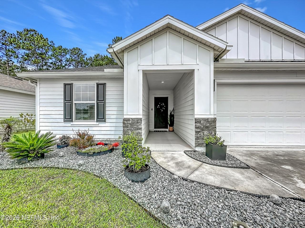 826 Flach Dr - Photo 2 of 30