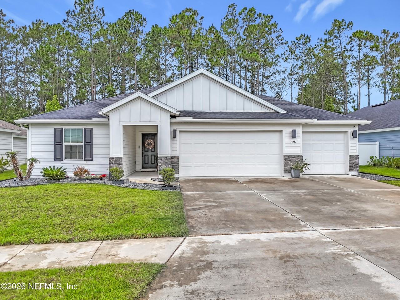 826 Flach Dr - Photo 3 of 30