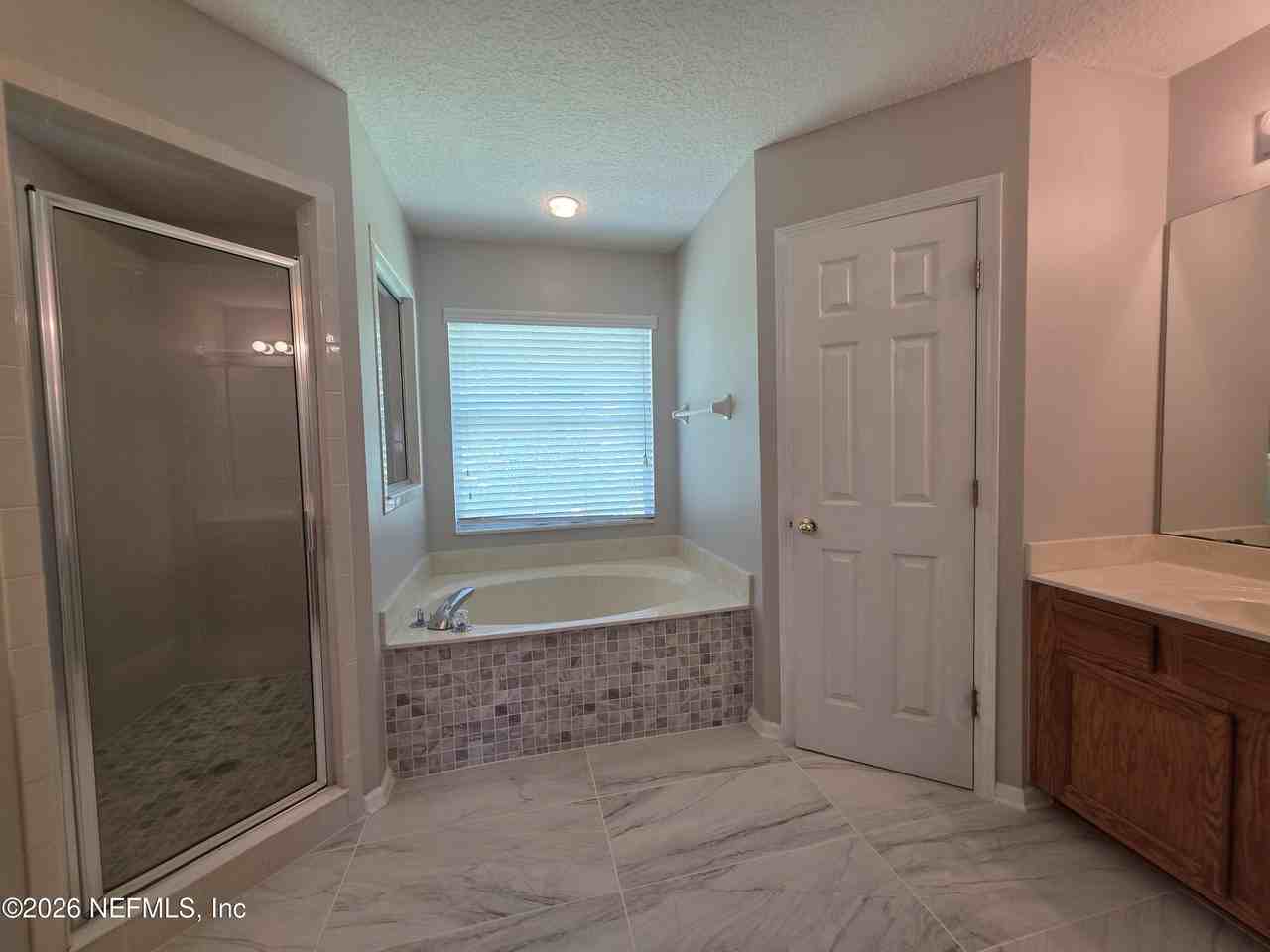 161 Flower Of Scotland Ave - Photo 5 of 17
