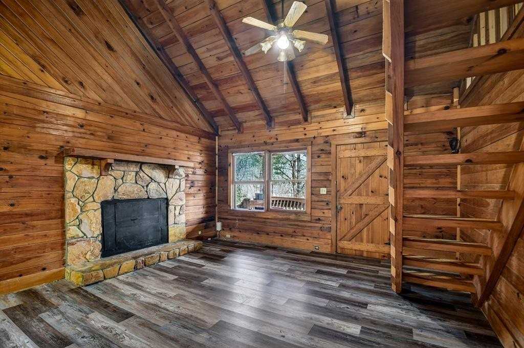 1266 Humphrey Mill Rd - Photo 4 of 15