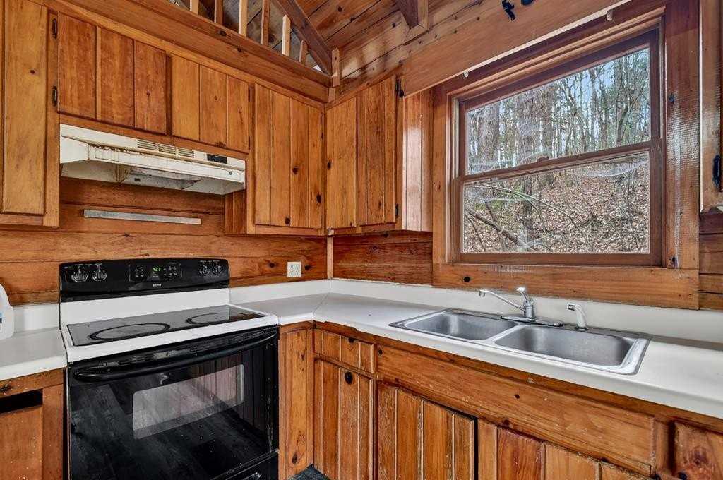 1266 Humphrey Mill Rd - Photo 6 of 15
