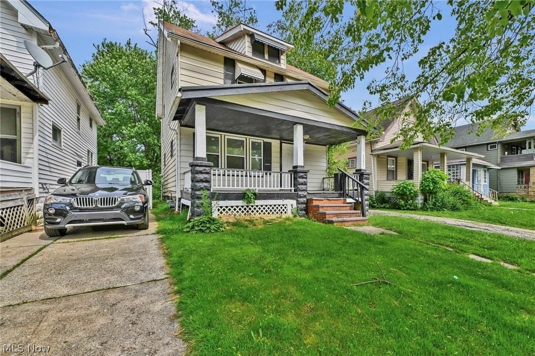 3341 E 145th St - Photo 2 of 28