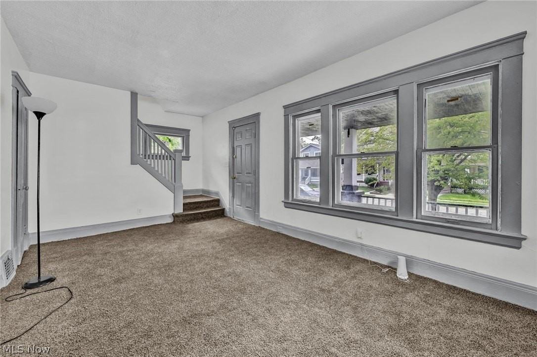 3341 E 145th St - Photo 5 of 28