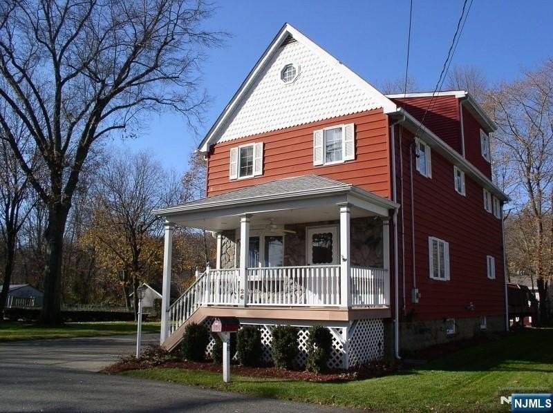26 Grandview Ave