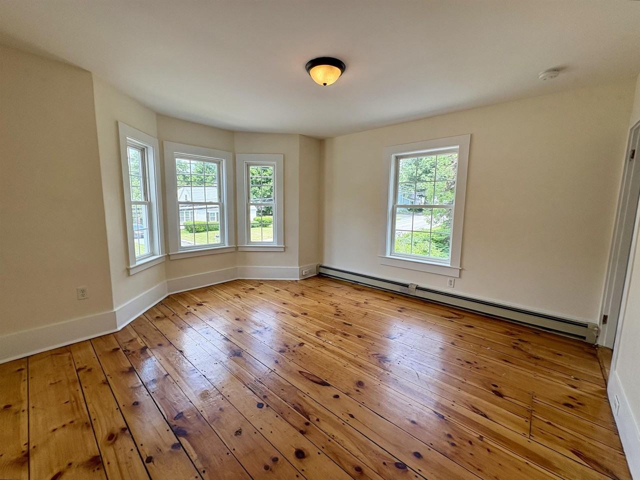 216B Front St - Photo 5 of 19