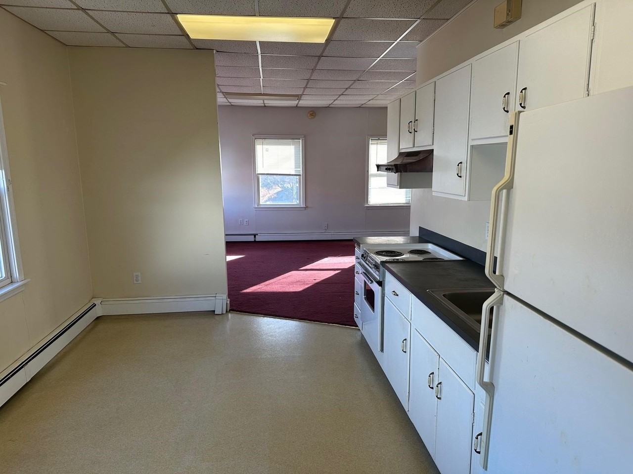 47 Washington St #B - Photo 5 of 11