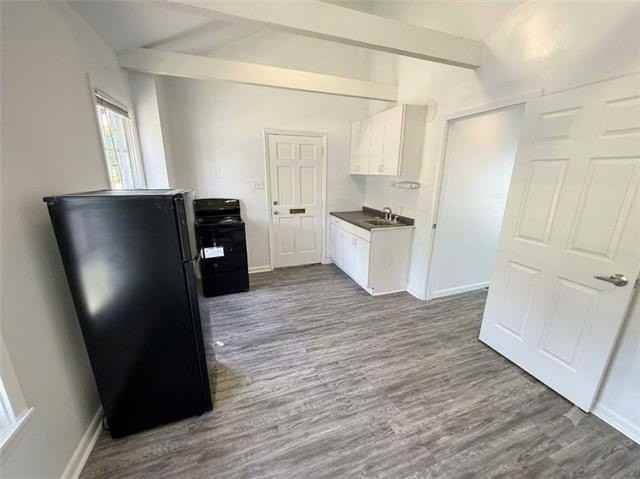 4300 S Claiborne Ave - Photo 2 of 7