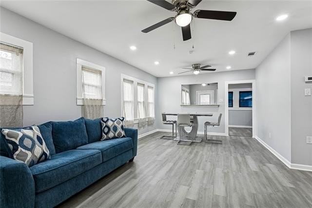 416 Deckbar Ave - Photo 6 of 16